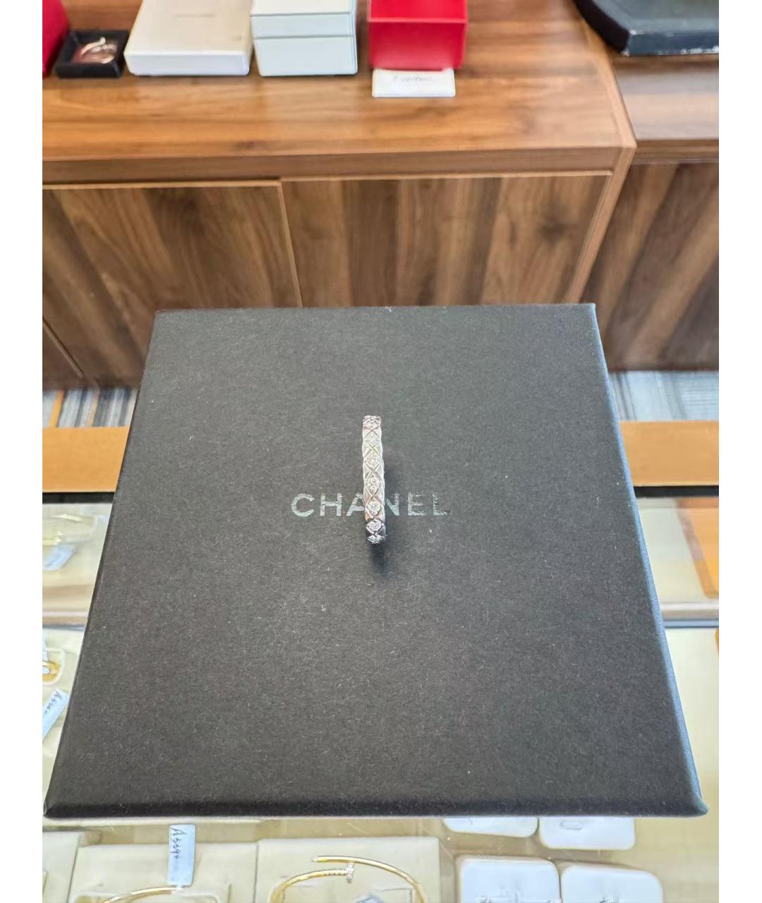 CHANEL Серебряное кольцо из белого золота, фото 3