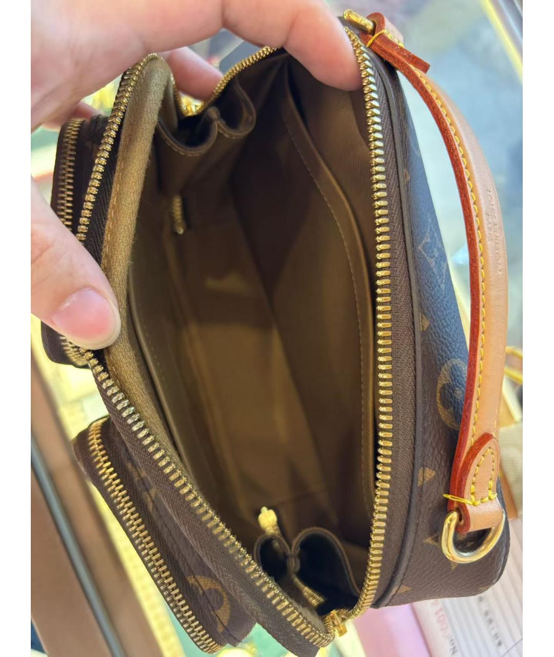 LOUIS VUITTON Коричневая сумка с короткими ручками, фото 6