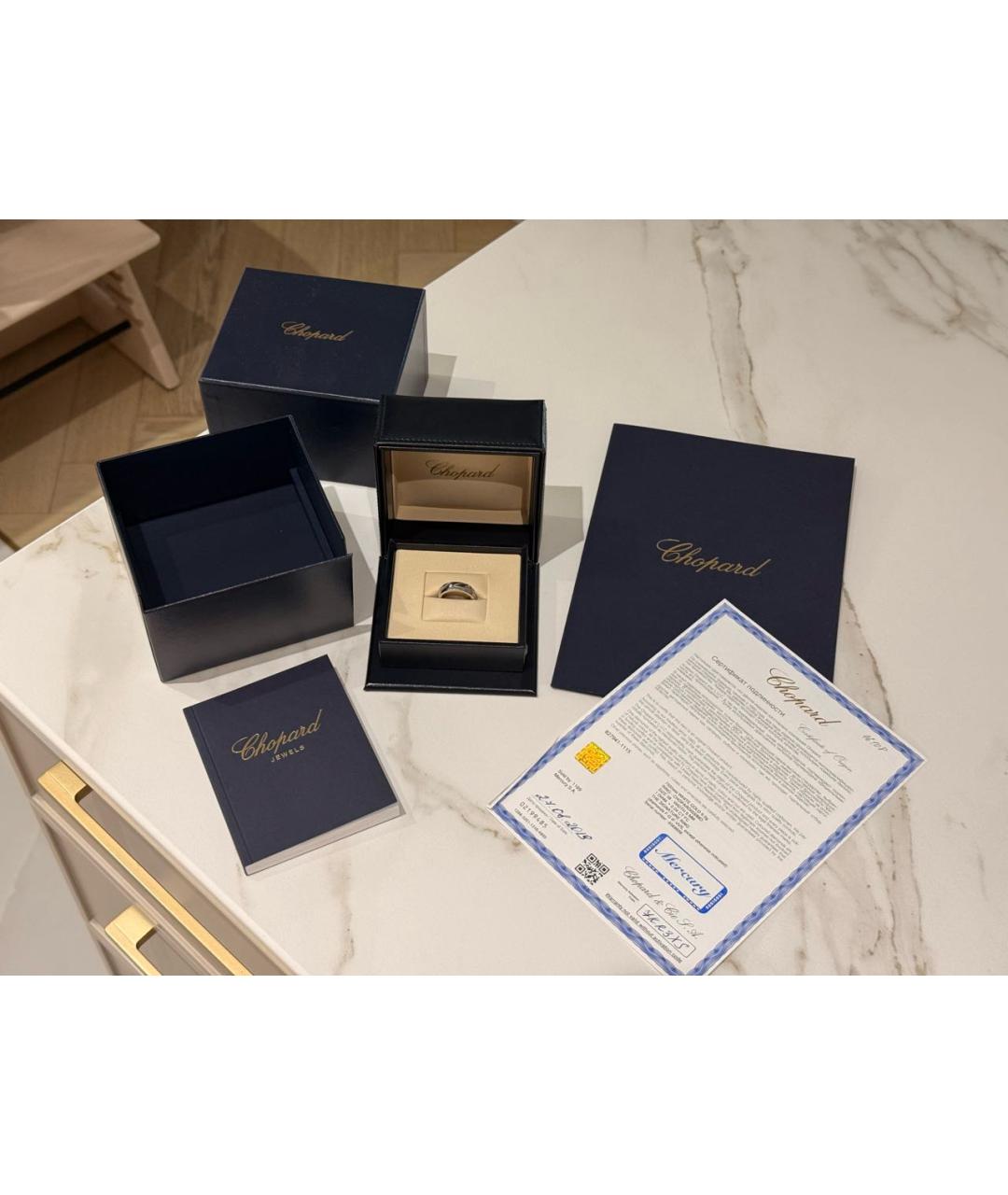 CHOPARD Белое кольцо из белого золота, фото 2
