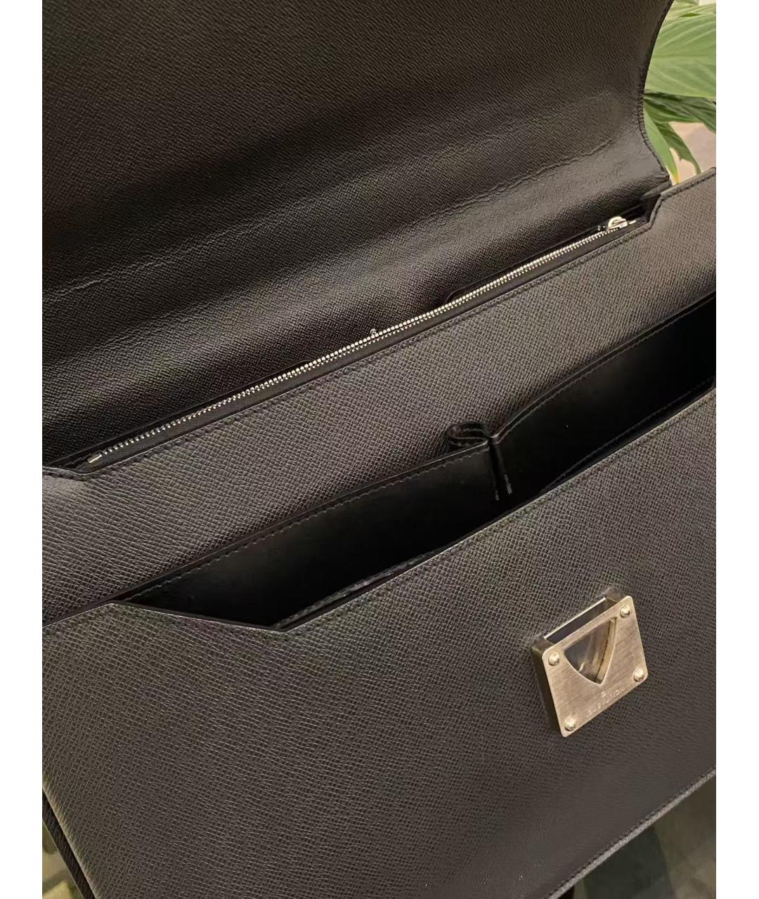 LOUIS VUITTON Черная кожаная сумка с короткими ручками, фото 3