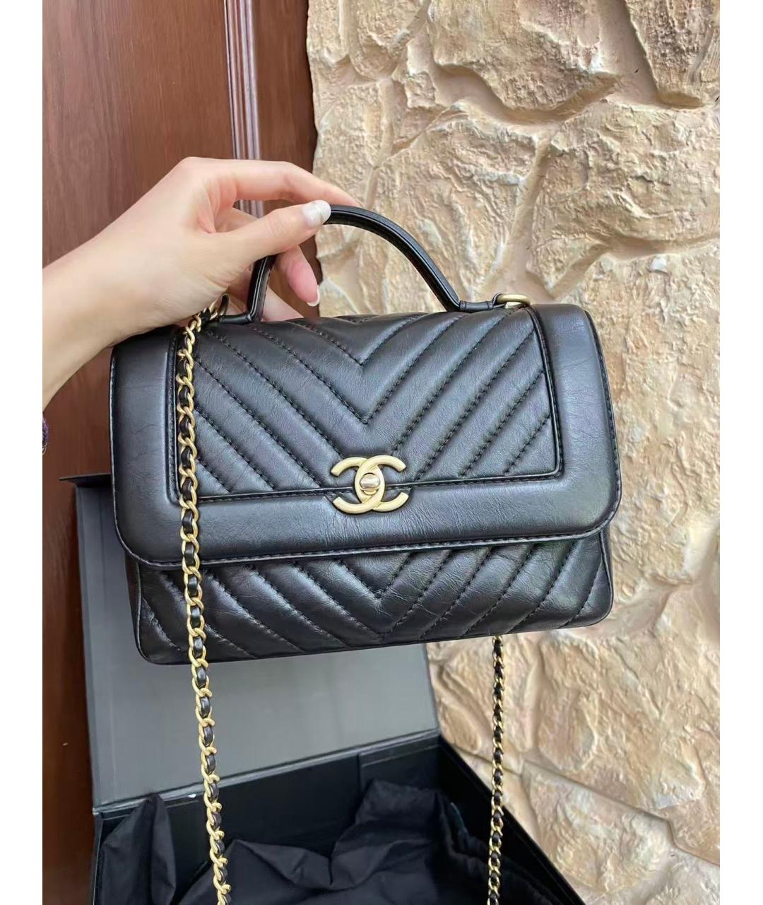 CHANEL Черная кожаная сумка через плечо, фото 3