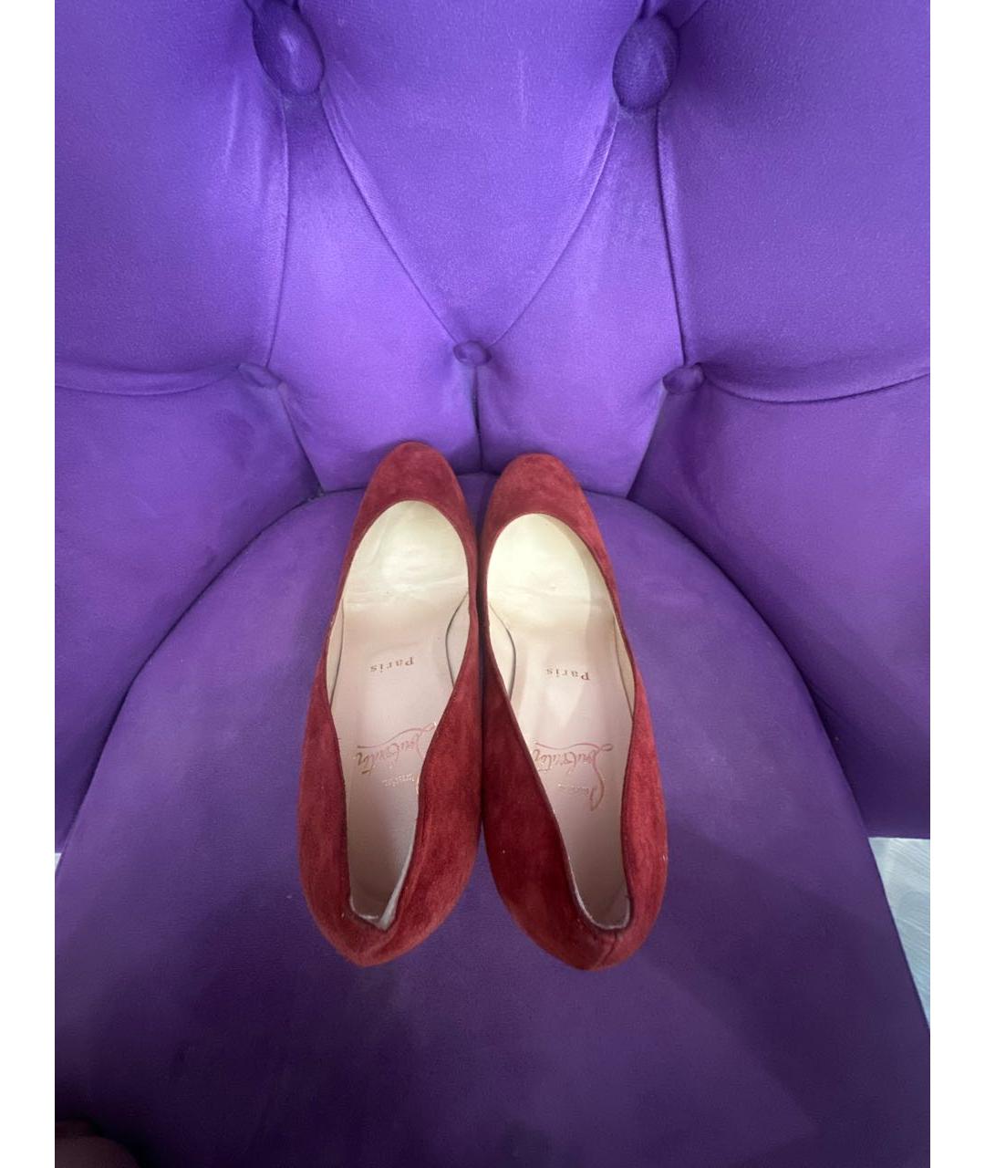 CHRISTIAN LOUBOUTIN Бордовые замшевые туфли, фото 3