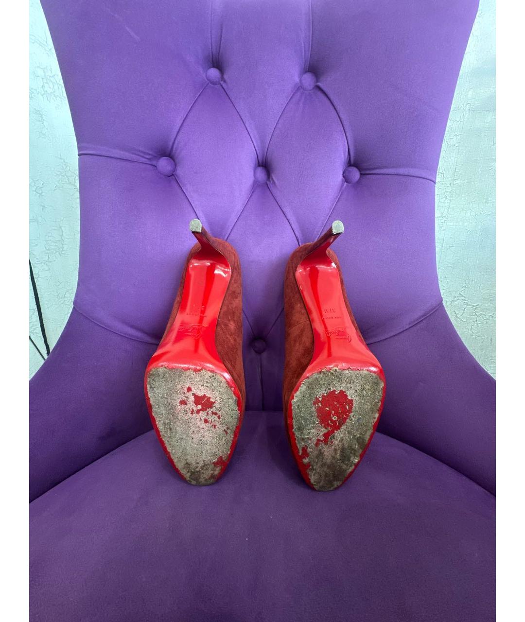 CHRISTIAN LOUBOUTIN Бордовые замшевые туфли, фото 5