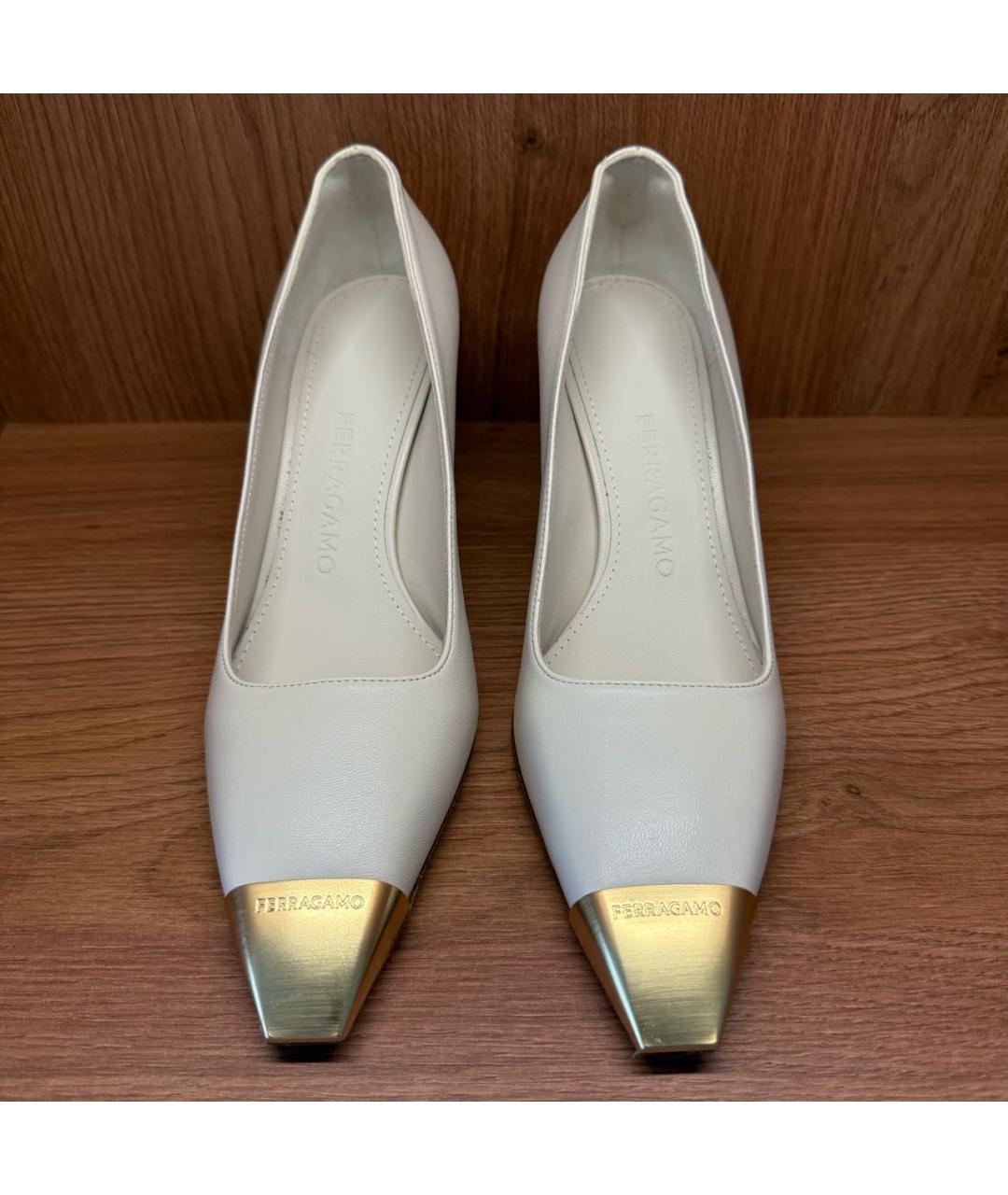 FERRAGAMO Бежевые кожаные туфли, фото 2