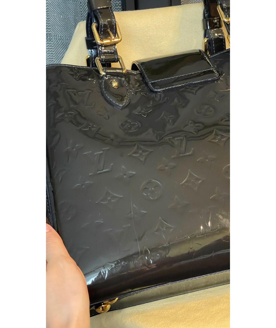 LOUIS VUITTON Фиолетовая сумка с короткими ручками из лакированной кожи, фото 6