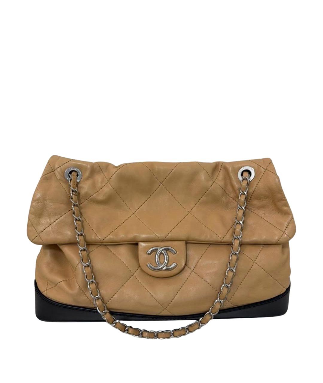 CHANEL Бежевая кожаная сумка тоут, фото 1