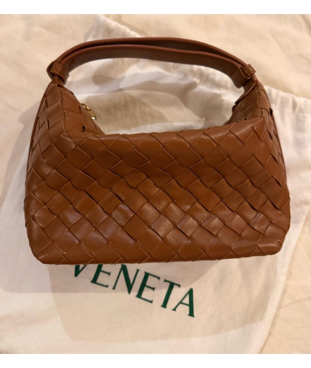 BOTTEGA VENETA Коричневая кожаная сумка с короткими ручками, фото 3