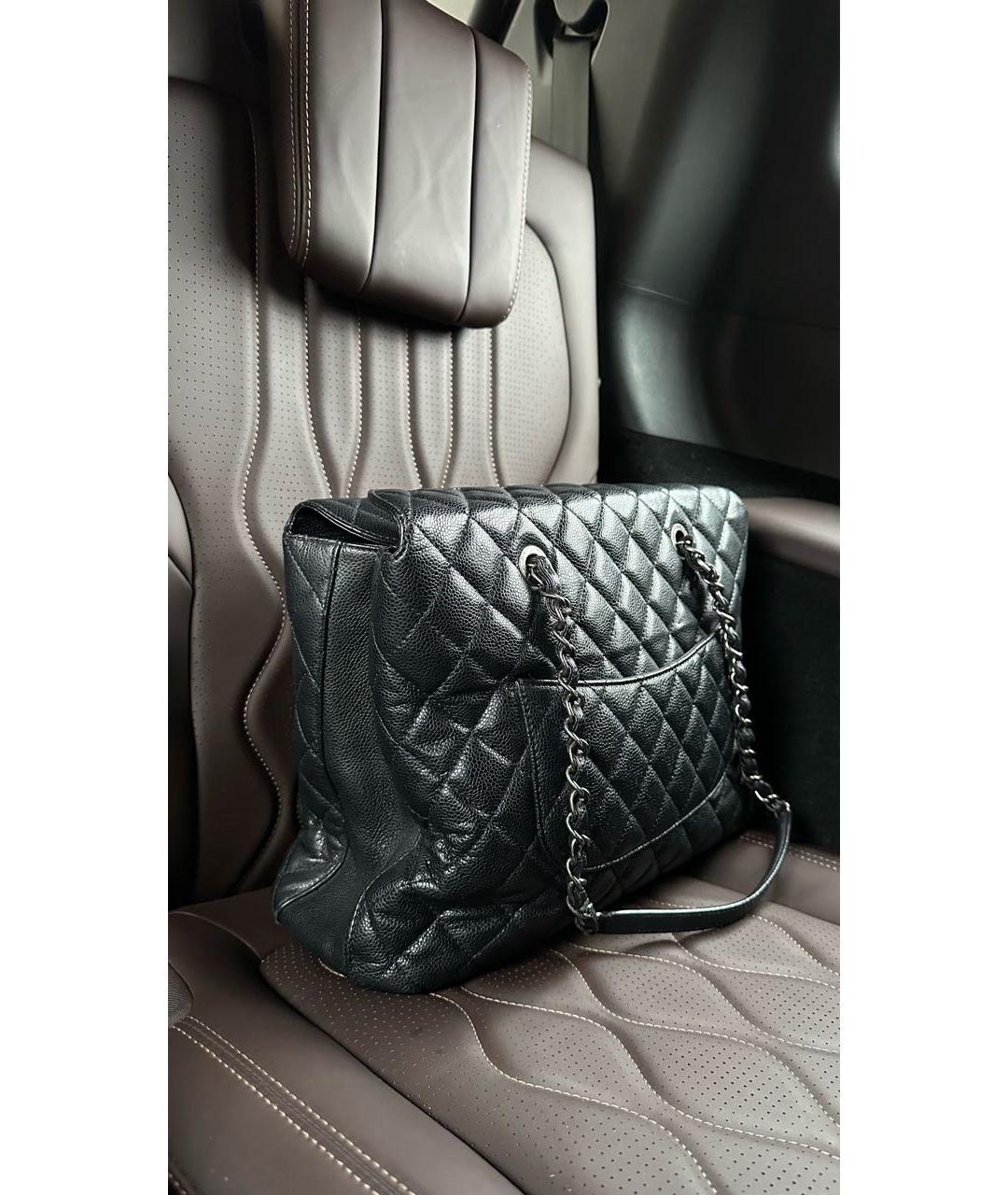 CHANEL Черная кожаная сумка тоут, фото 2