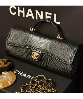 CHANEL Сумка через плечо