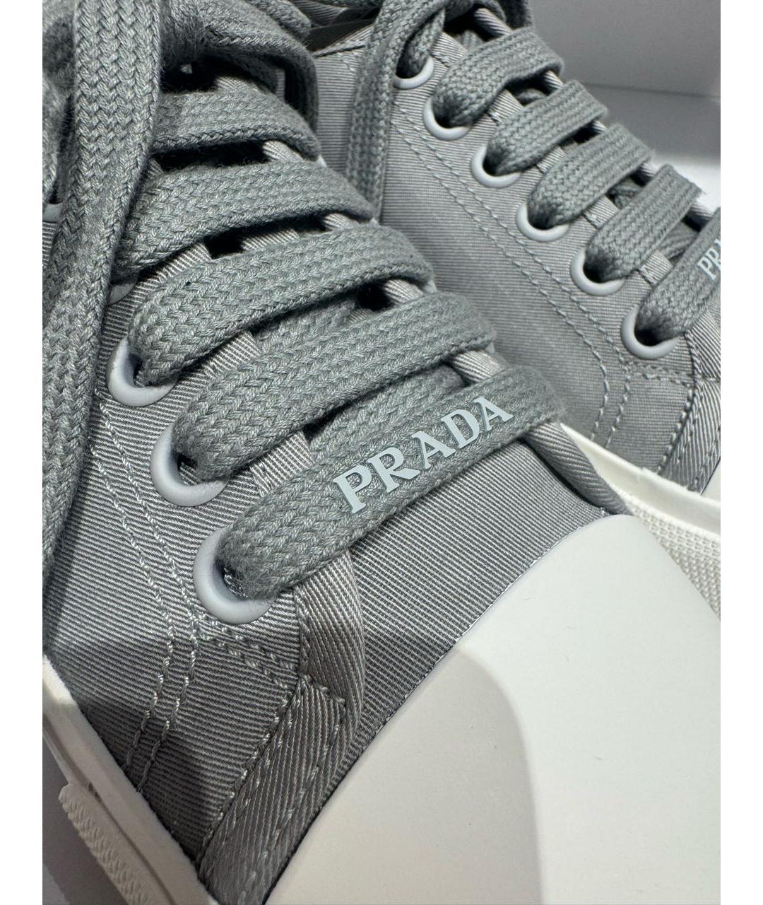PRADA Серые текстильные кеды, фото 4