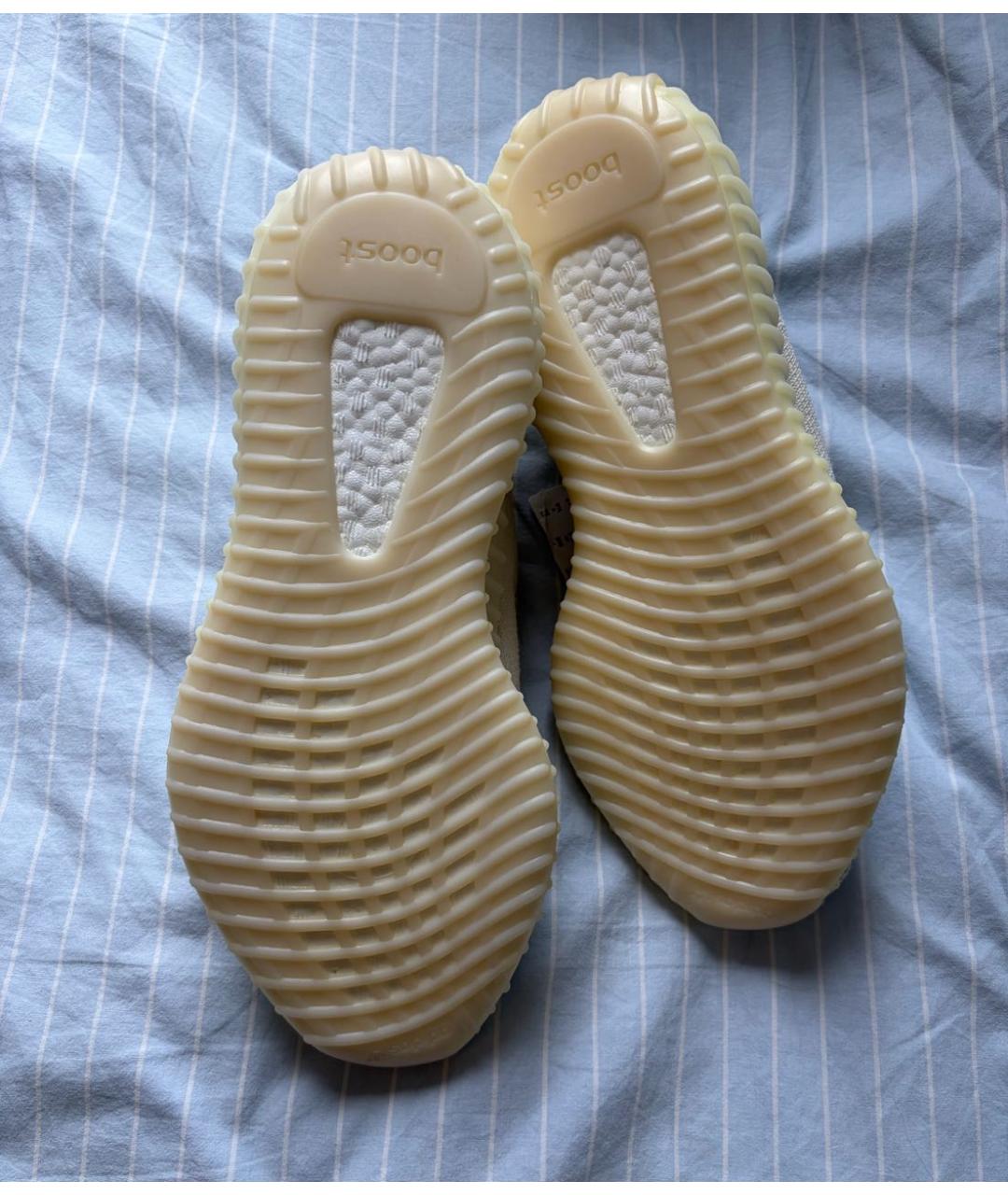 ADIDAS YEEZY Белые текстильные низкие кроссовки / кеды, фото 3