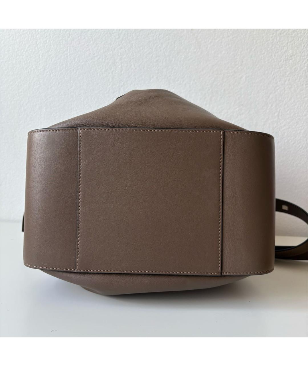 LOEWE Серая кожаная сумка тоут, фото 4