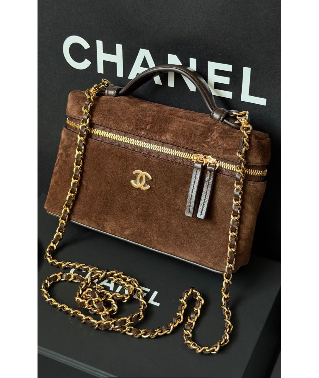 CHANEL Коричневая замшевая сумка через плечо, фото 2