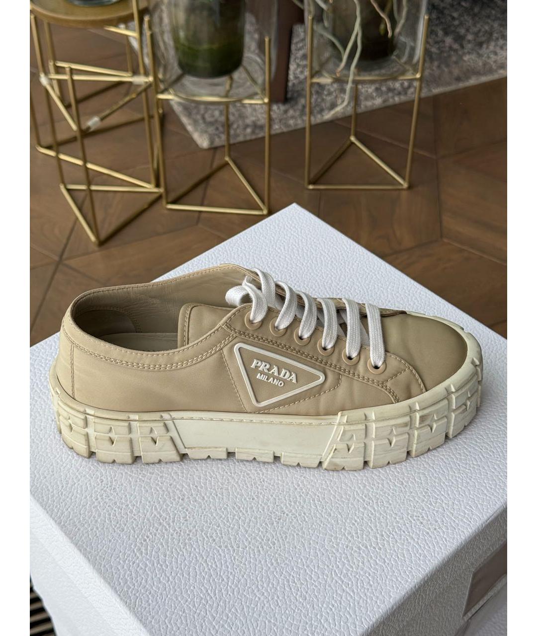 PRADA Бежевые текстильные кеды, фото 8