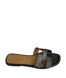 HERMES Шлепанцы