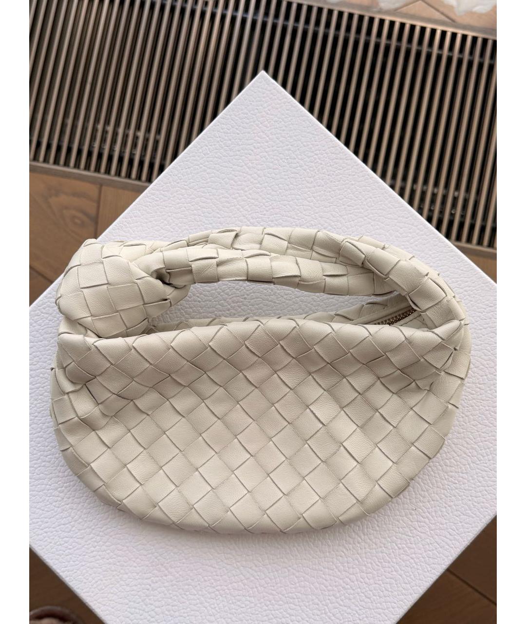 BOTTEGA VENETA Белая кожаная сумка с короткими ручками, фото 7