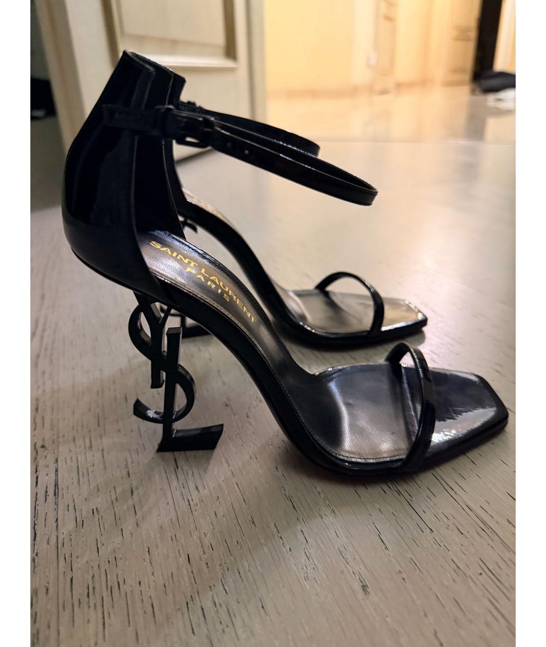 SAINT LAURENT Черные босоножки из лакированной кожи, фото 7