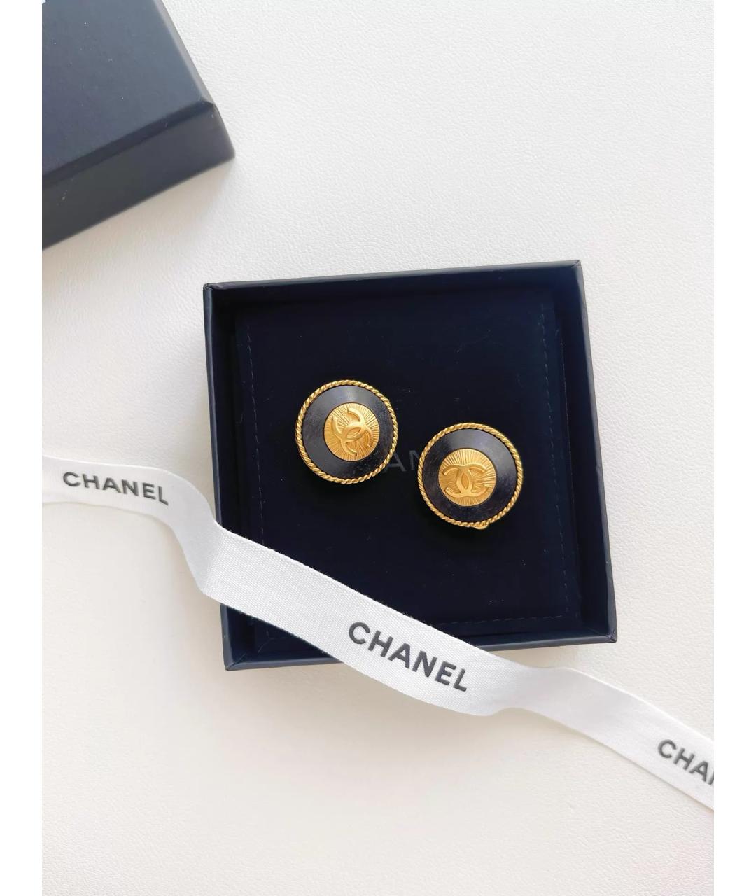 CHANEL Черные деревянные серьги, фото 3
