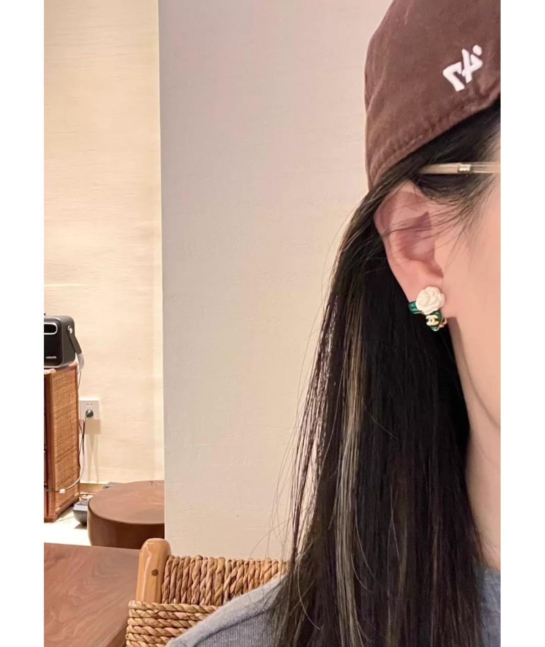 CHANEL Золотые серьги, фото 3
