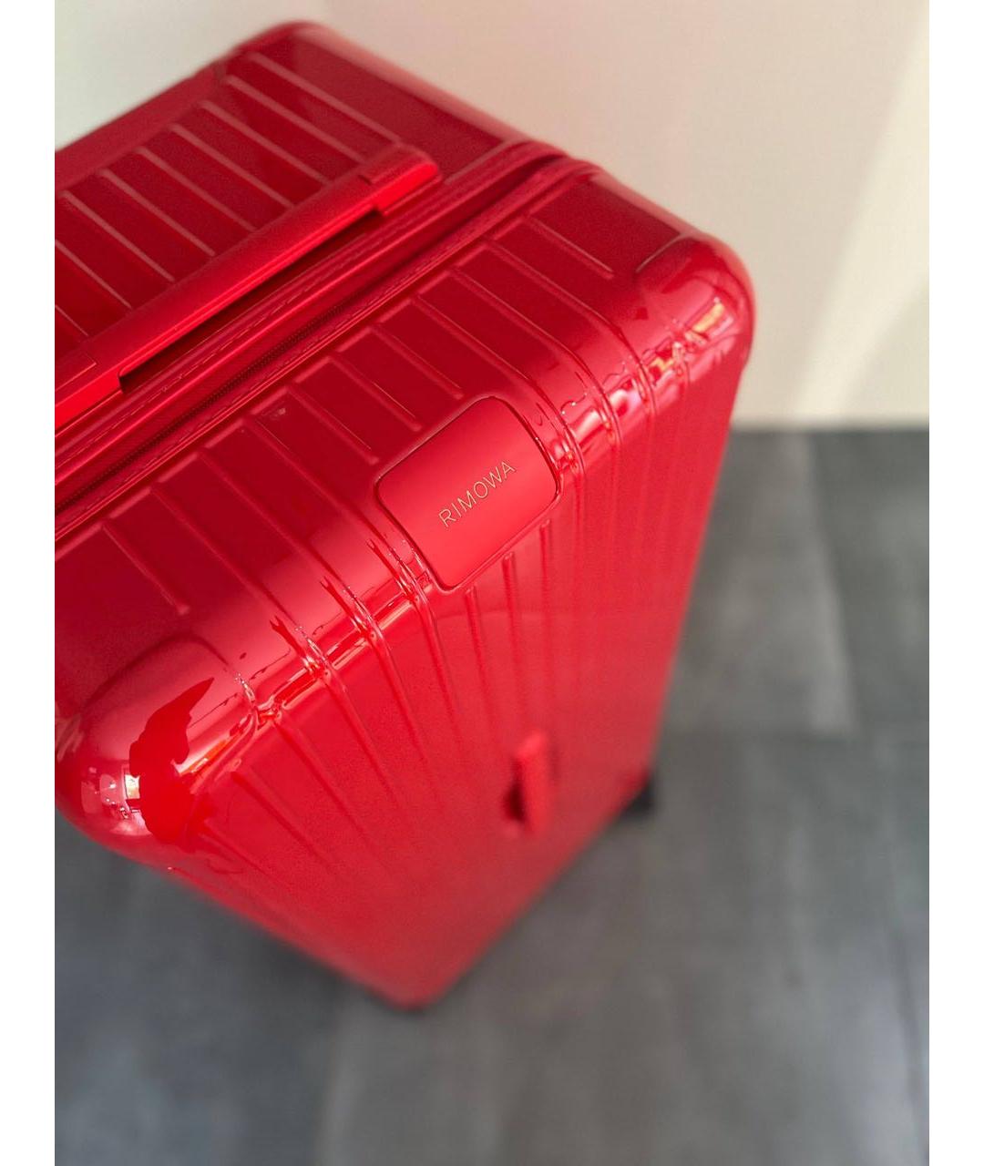 Rimowa Красный чемодан, фото 4