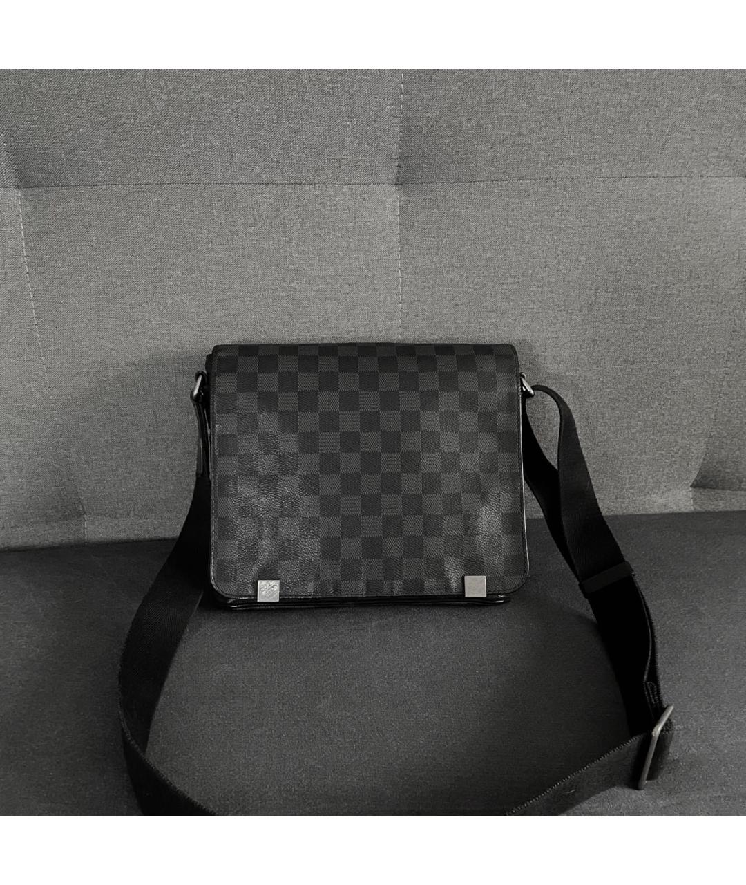 LOUIS VUITTON Черная барсетка, фото 9