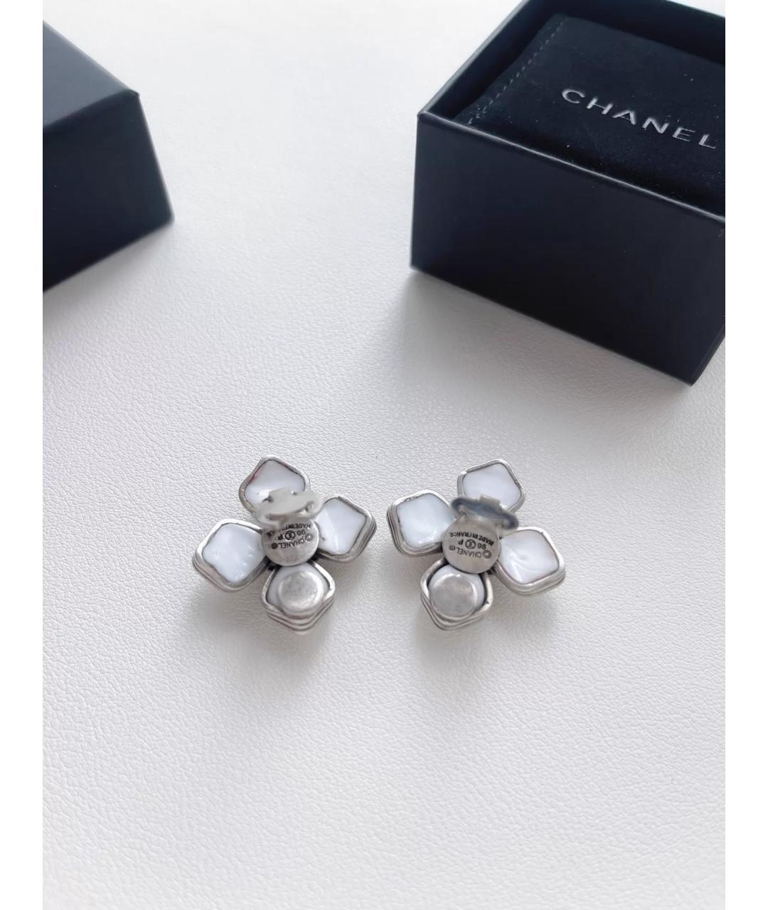 CHANEL Белые серьги, фото 2