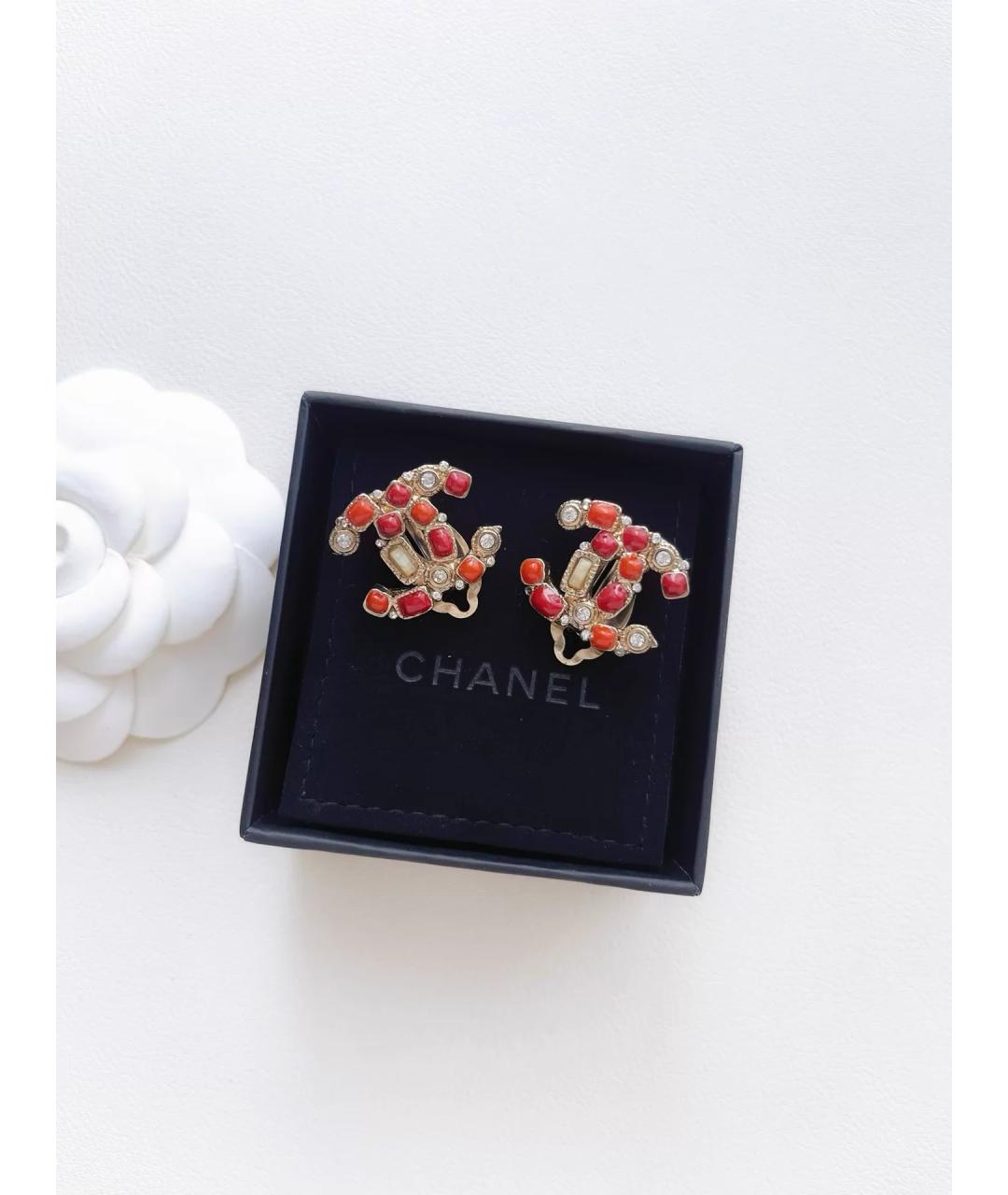 CHANEL Красные металлические серьги, фото 3