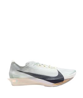 NIKE Низкие кроссовки / кеды