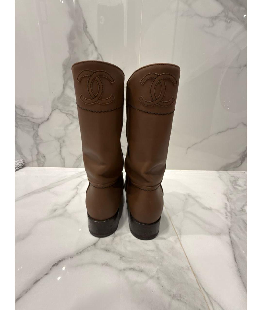 CHANEL Коричневые кожаные сапоги, фото 4