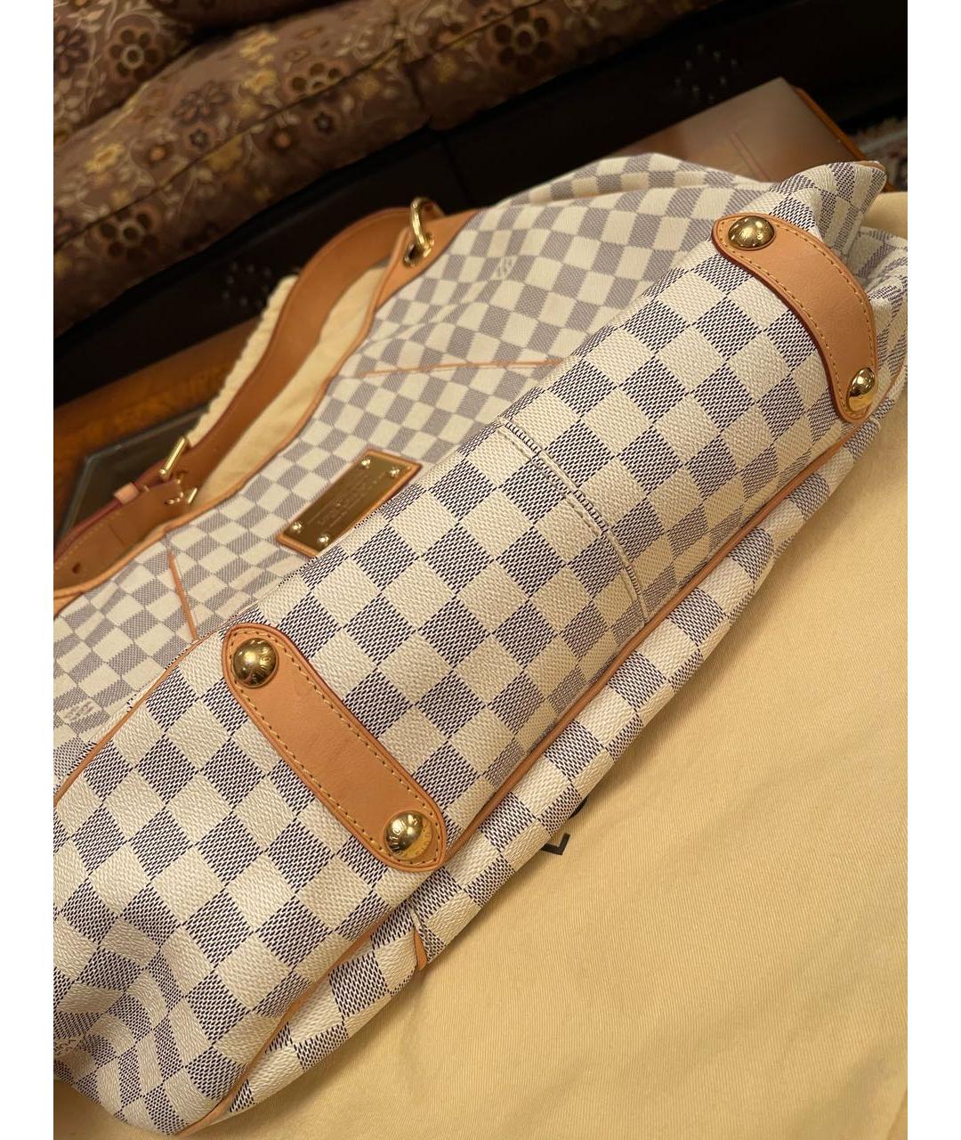 LOUIS VUITTON Белая кожаная сумка тоут, фото 3