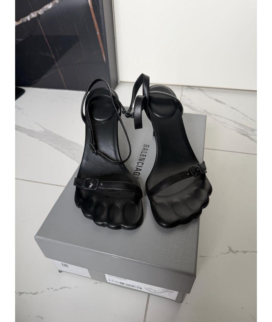 BALENCIAGA Черные кожаные босоножки, фото 3