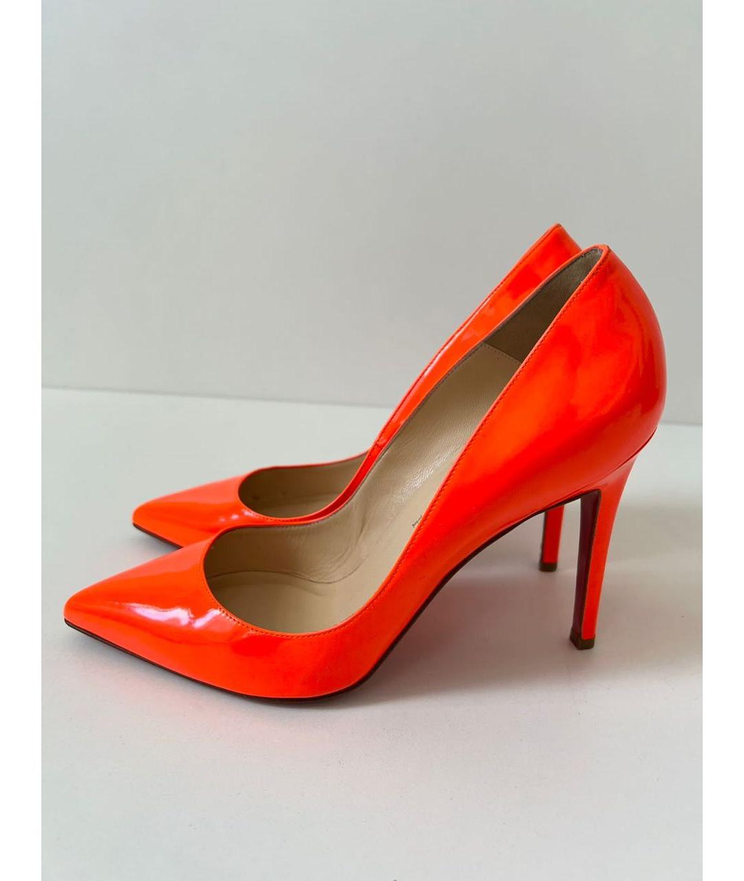 CHRISTIAN LOUBOUTIN Оранжевые туфли из лакированной кожи, фото 9