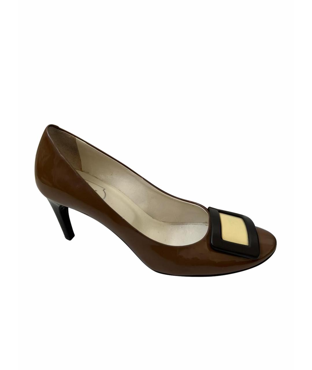 ROGER VIVIER Коричневые туфли из лакированной кожи, фото 1