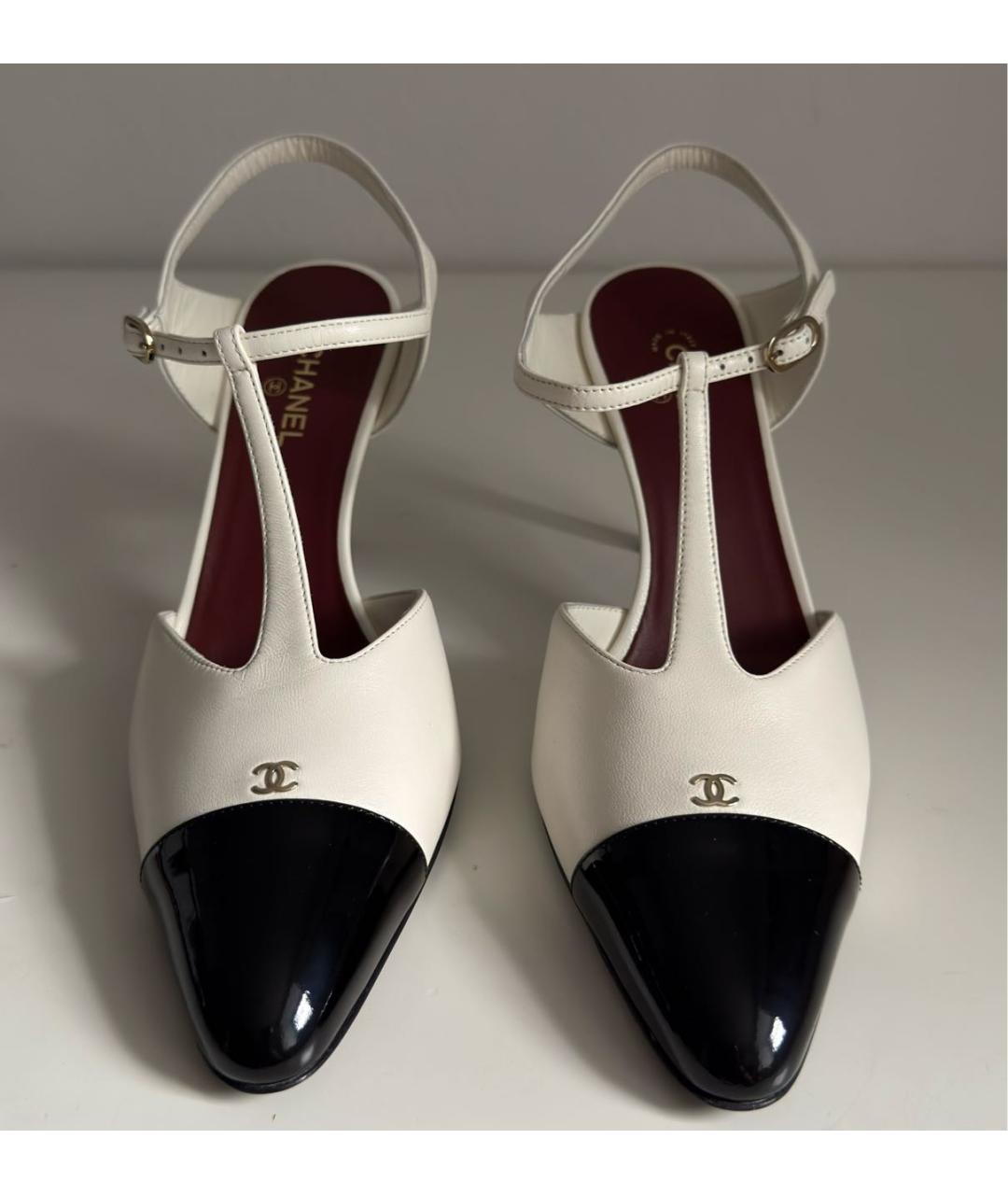 CHANEL Белые кожаные босоножки, фото 2