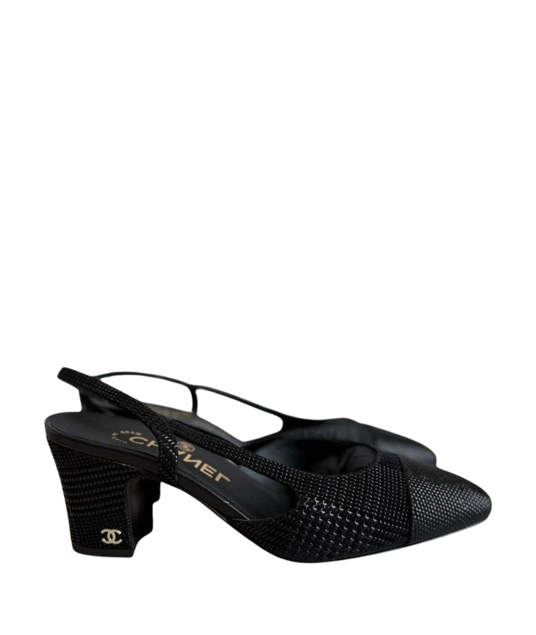 CHANEL Черные кожаные лодочки на низком каблуке, фото 1