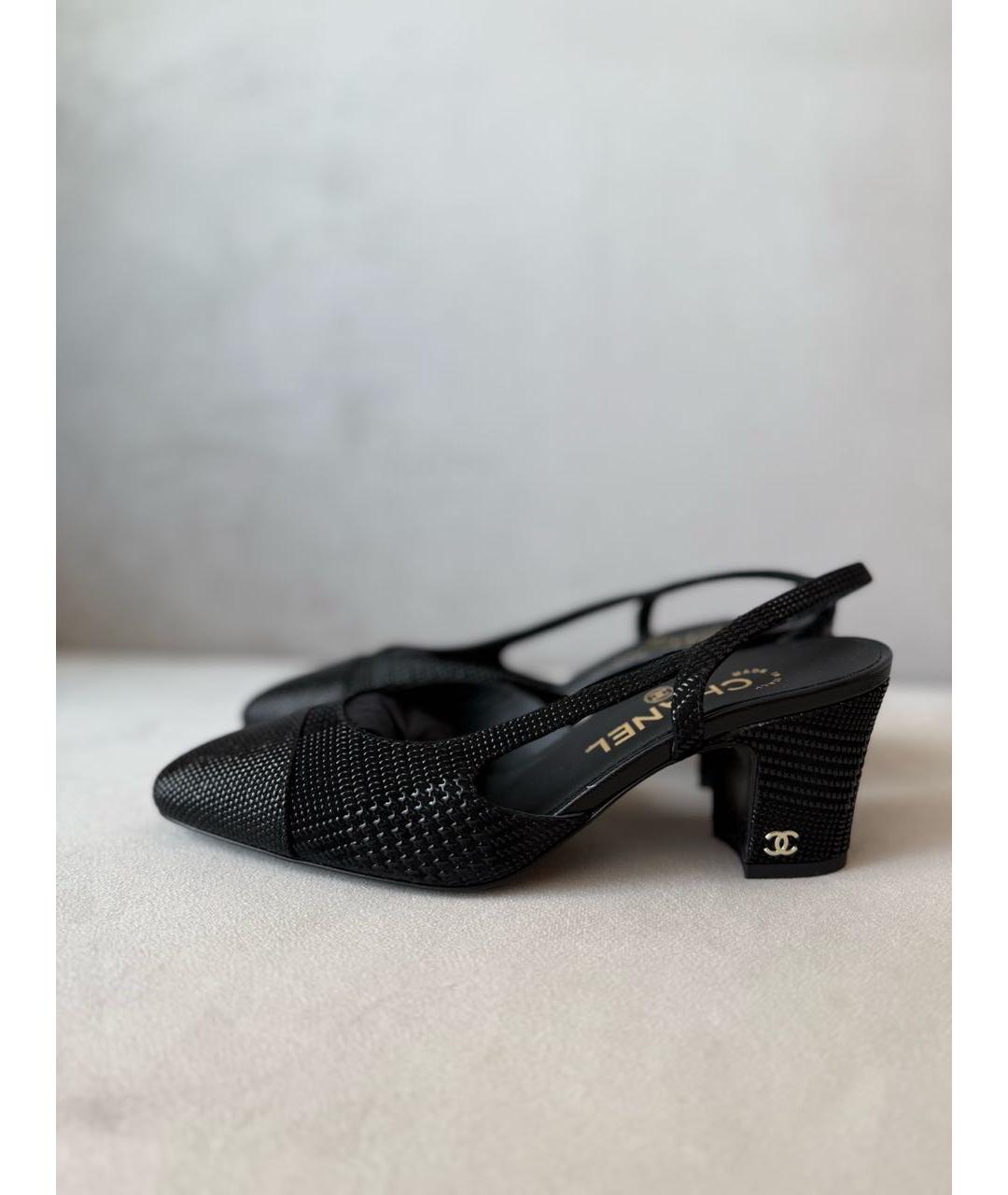 CHANEL Черные кожаные лодочки на низком каблуке, фото 9