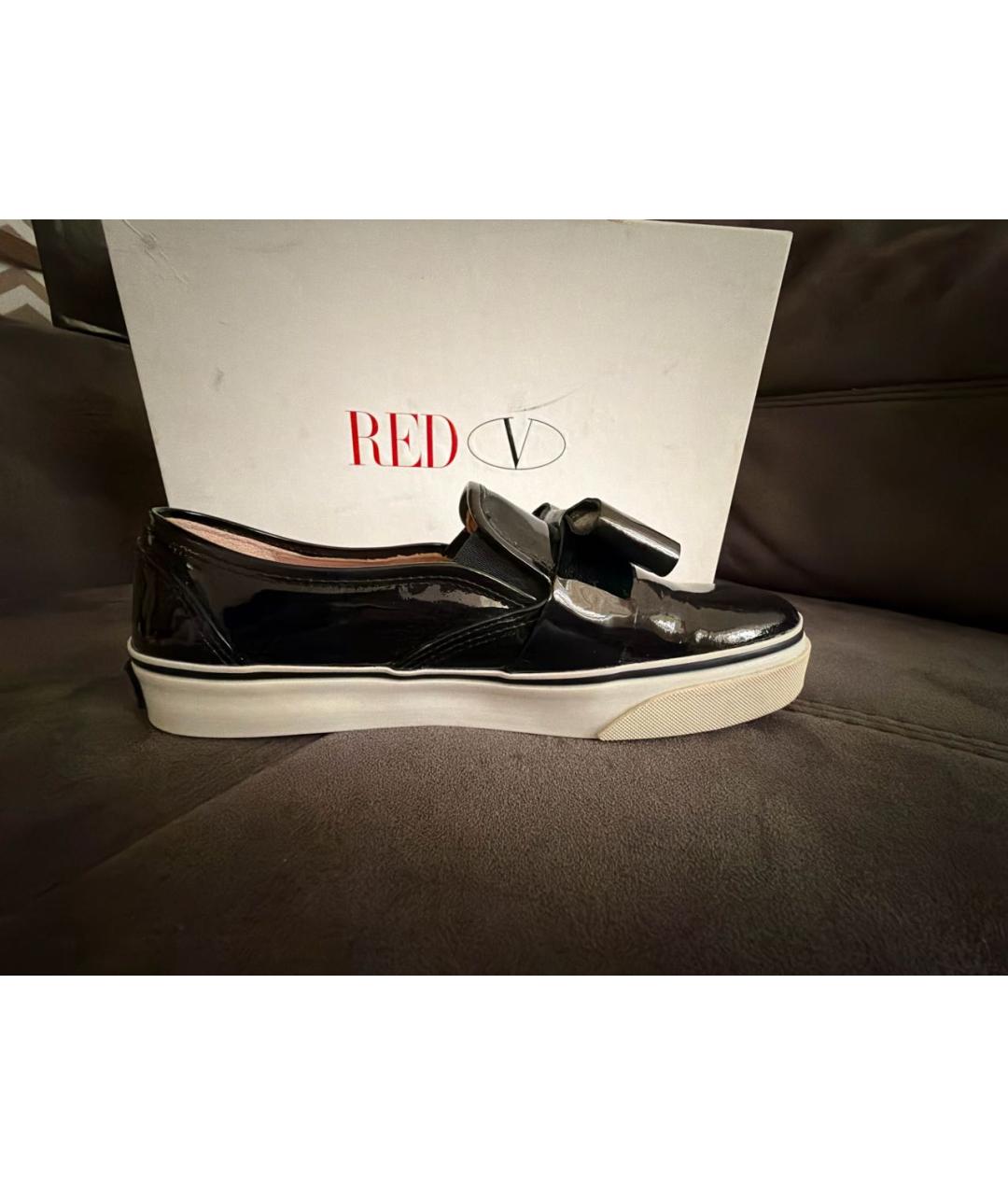 RED VALENTINO Черные слипоны из лакированной кожи, фото 9