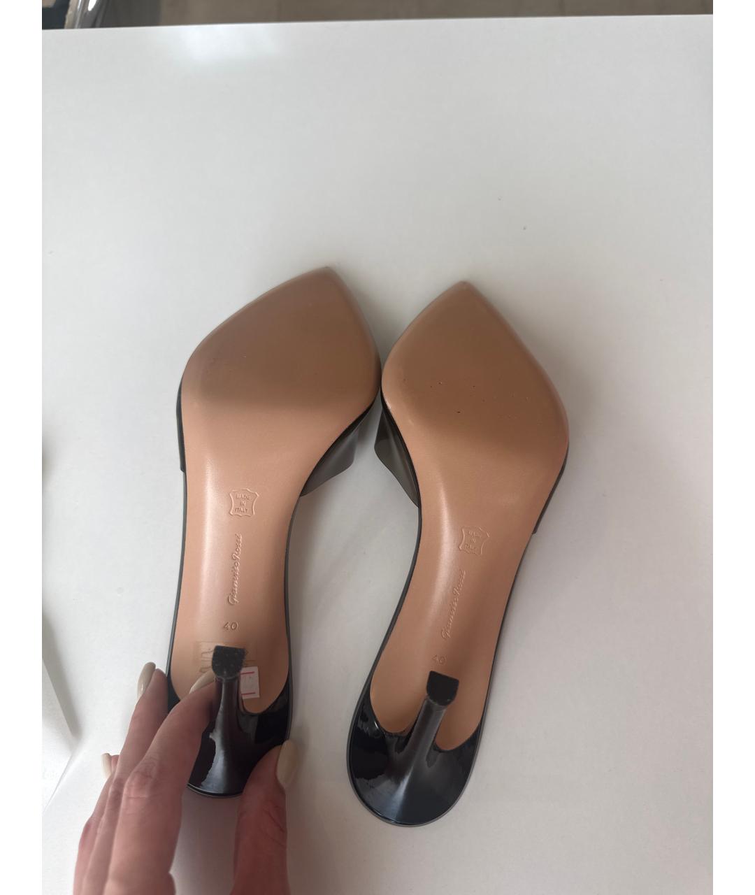 GIANVITO ROSSI Черные кожаные мюли, фото 5
