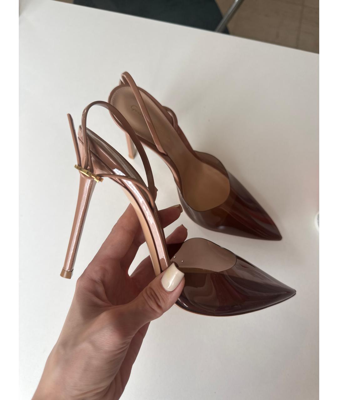 GIANVITO ROSSI Бежевые кожаные туфли, фото 7