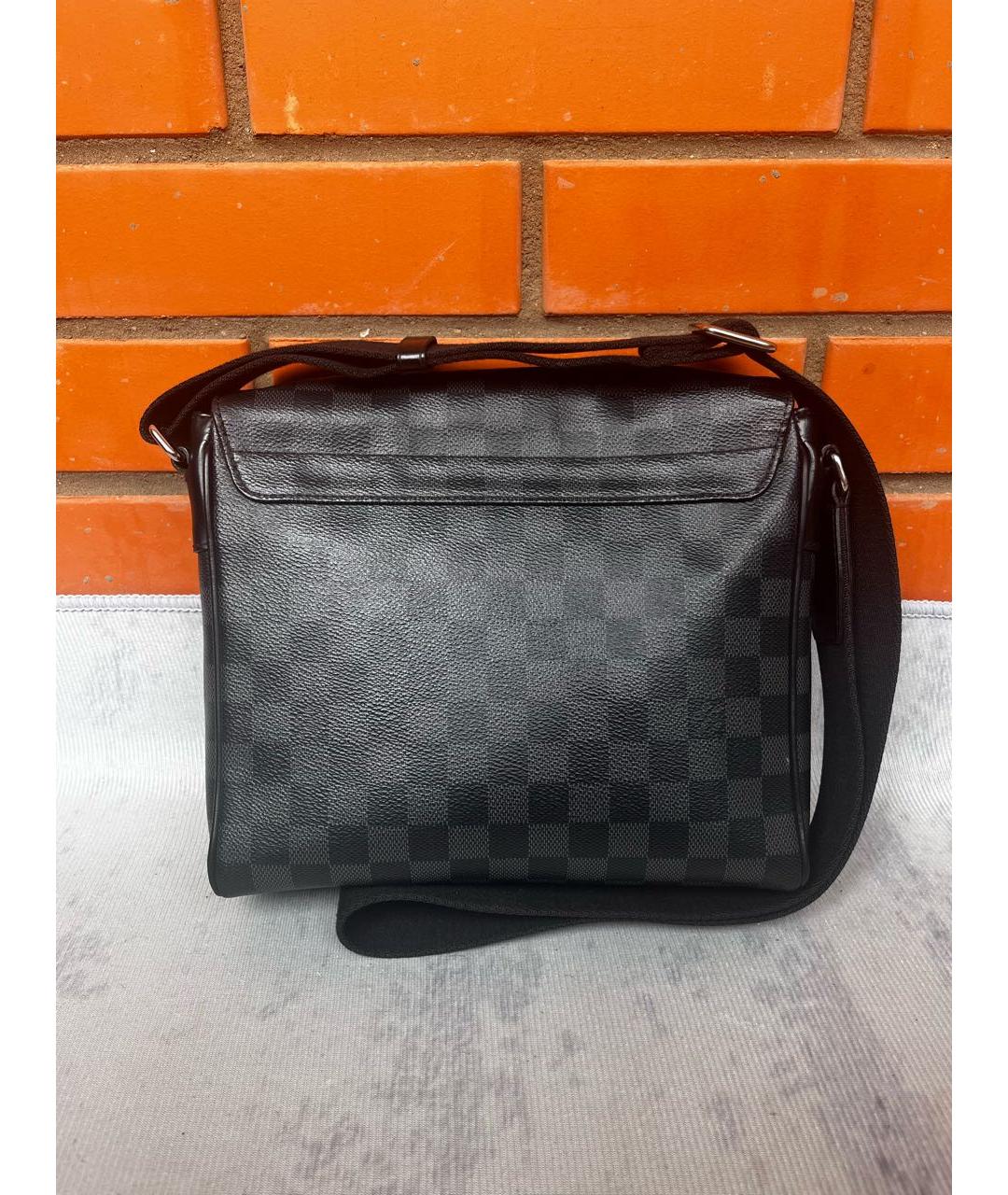 LOUIS VUITTON Черная барсетка, фото 2