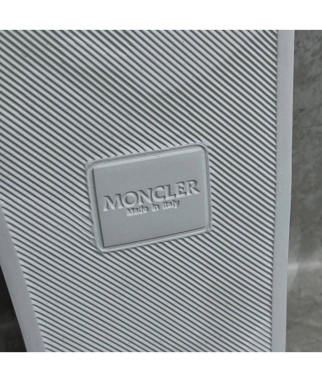 MONCLER Белые резиновые шлепанцы, фото 6