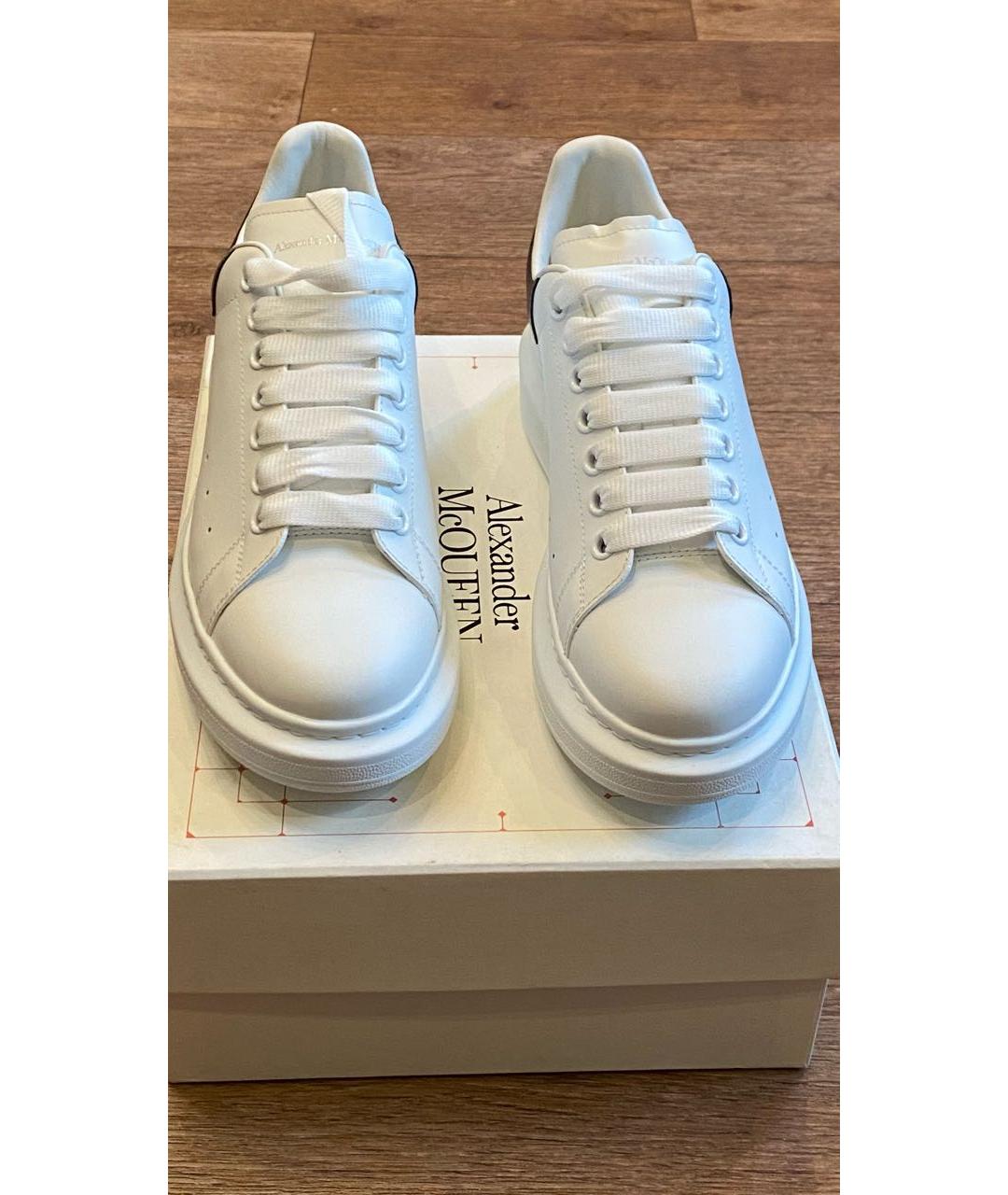 ALEXANDER MCQUEEN Белые кожаные кеды, фото 2