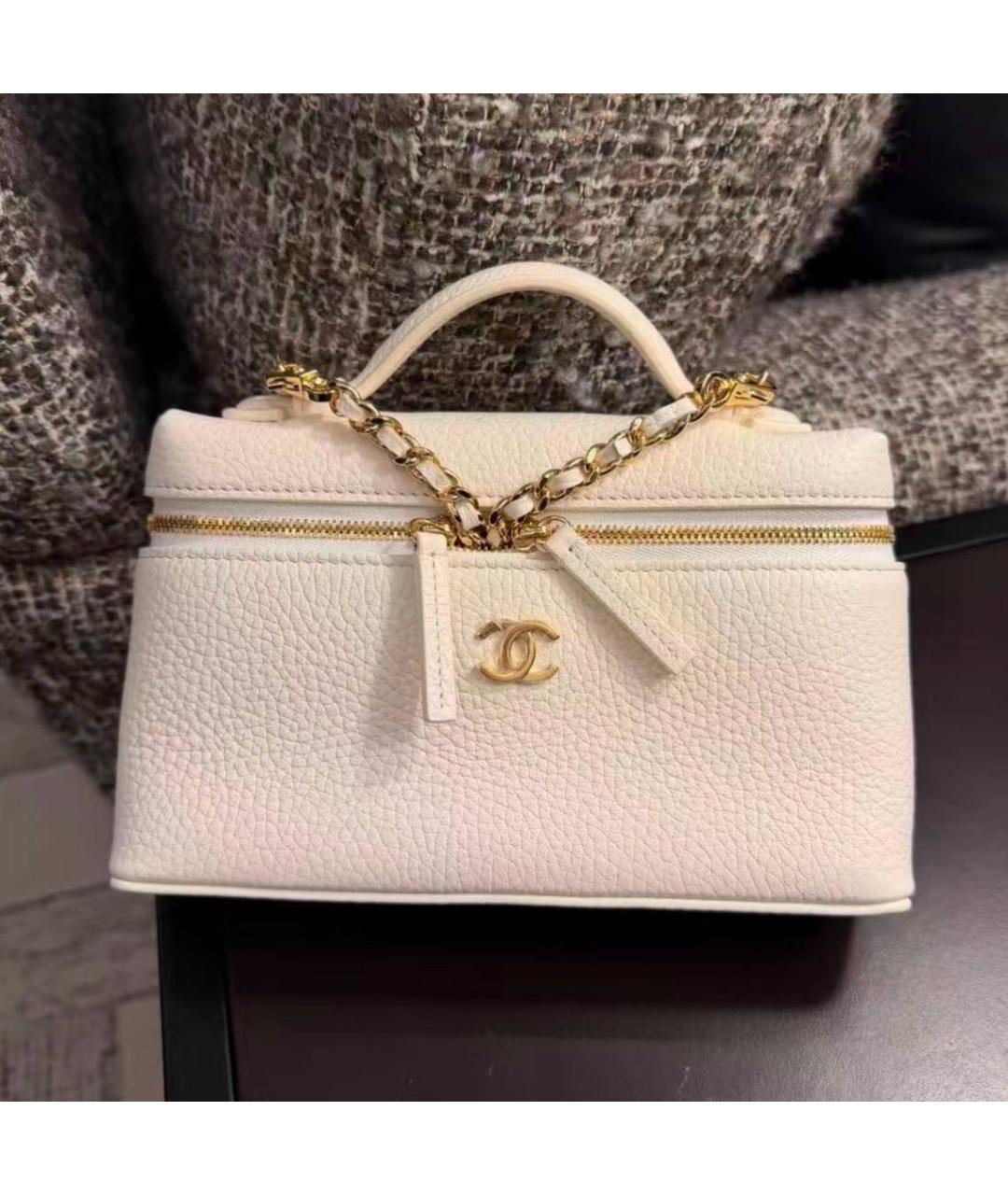 CHANEL Белая кожаная сумка с короткими ручками, фото 4