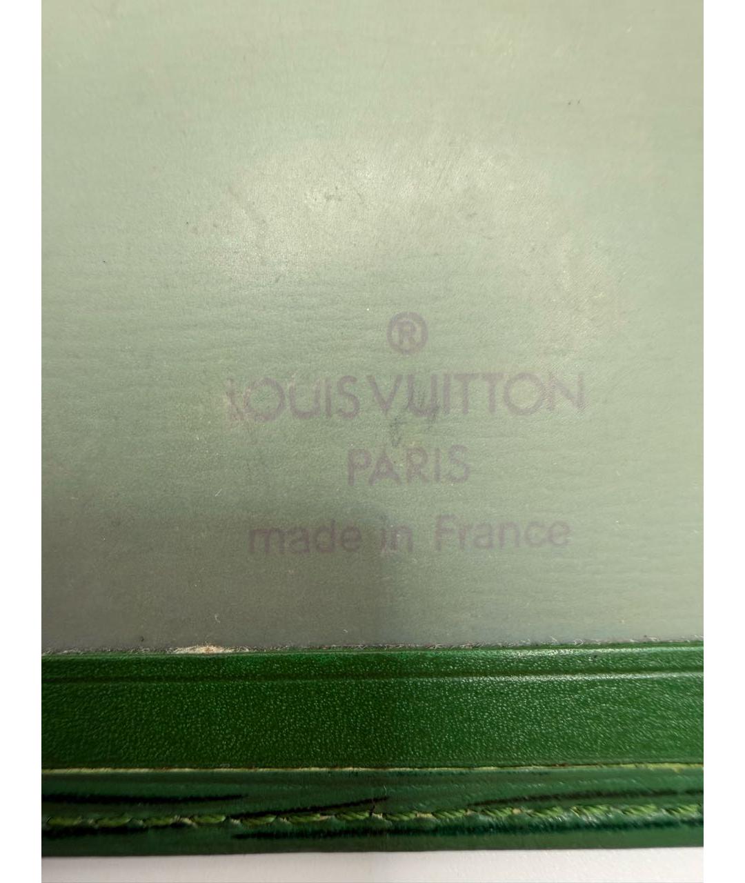 LOUIS VUITTON Зеленый кожаный кардхолдер, фото 7