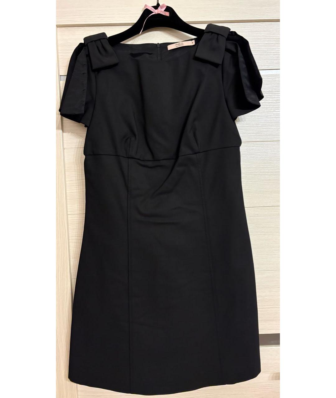 RED VALENTINO Черное хлопко-эластановое коктейльное платье, фото 5