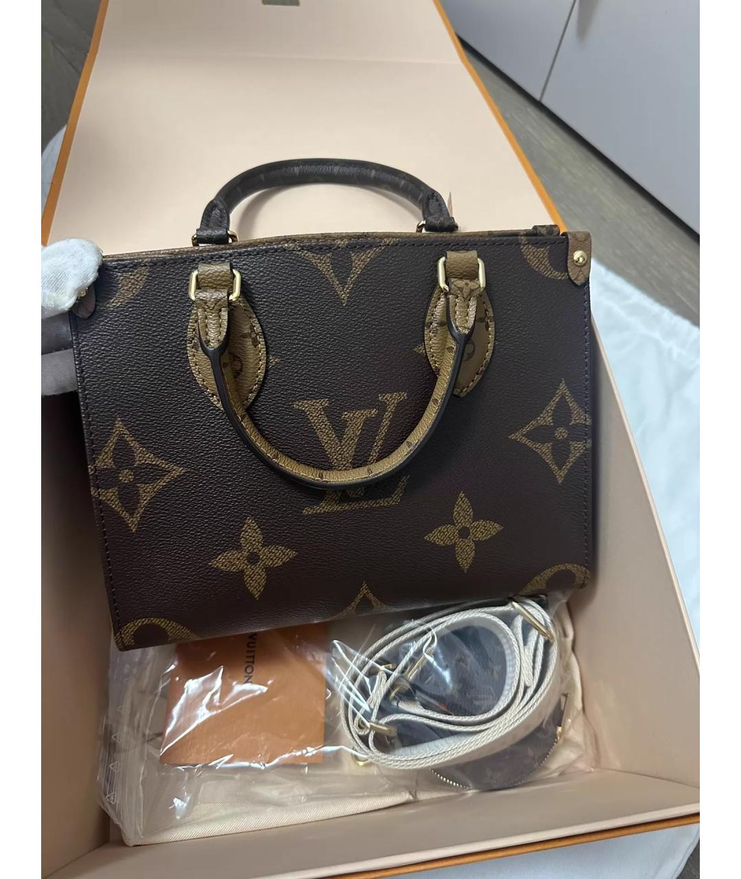 LOUIS VUITTON Коричневая кожаная сумка через плечо, фото 8