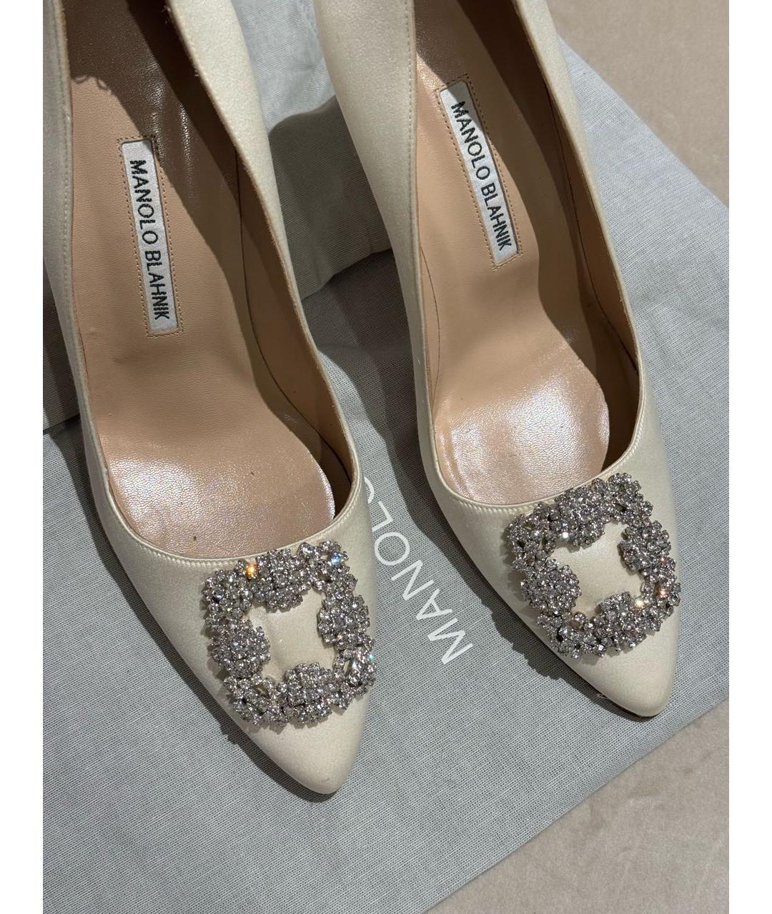 MANOLO BLAHNIK Белые текстильные туфли, фото 4