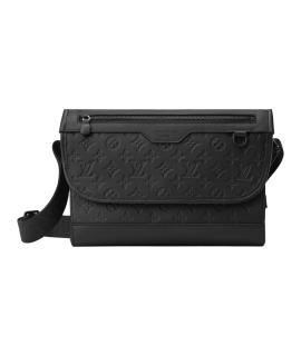 LOUIS VUITTON Сумка на плечо
