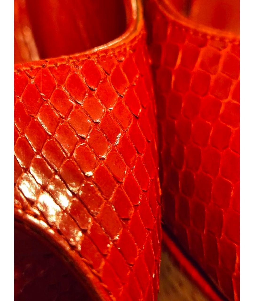 SAINT LAURENT Красные туфли из экзотической кожи, фото 9
