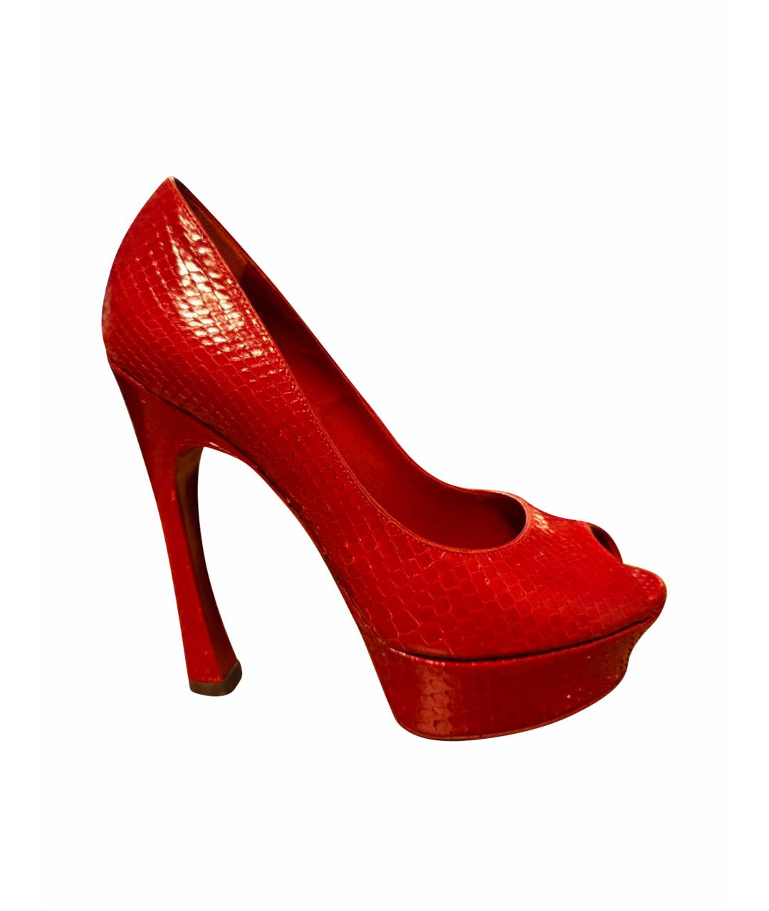 SAINT LAURENT Красные туфли из экзотической кожи, фото 1